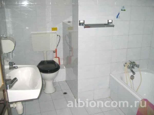 Ванная комната в резиденции Clubclass Residential School