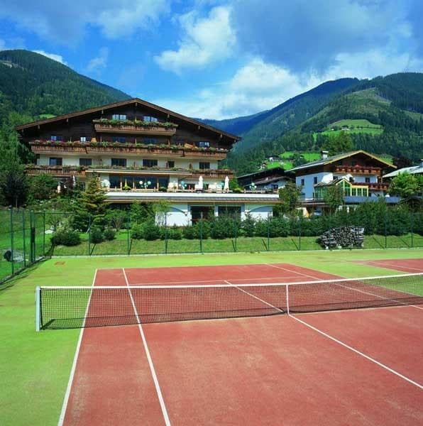 Village Camps - Австрия. Шале и теннисные корты