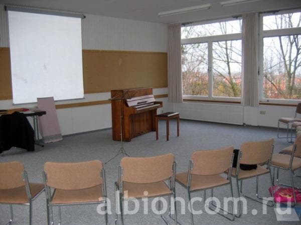 Детский языковой центр Reimlingen на базе школы St. Albert. Школьная аудитория