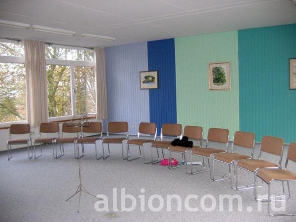 Детский языковой центр Reimlingen на базе школы St. Albert. Школьная аудитория