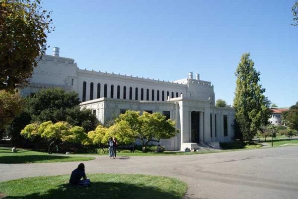 Летние школы США, Сан-Франциско. Калифорнийский университет в Беркли.