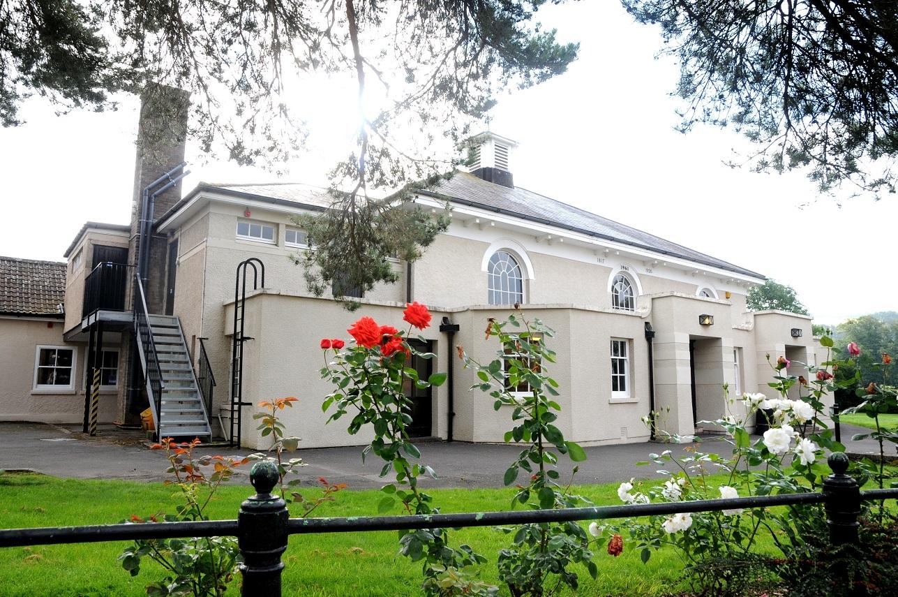 Quaker meeting house