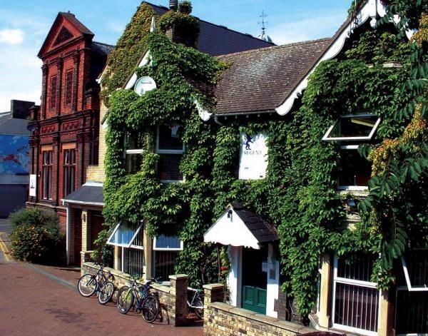 Здание языковой школы Regent в Кембридже